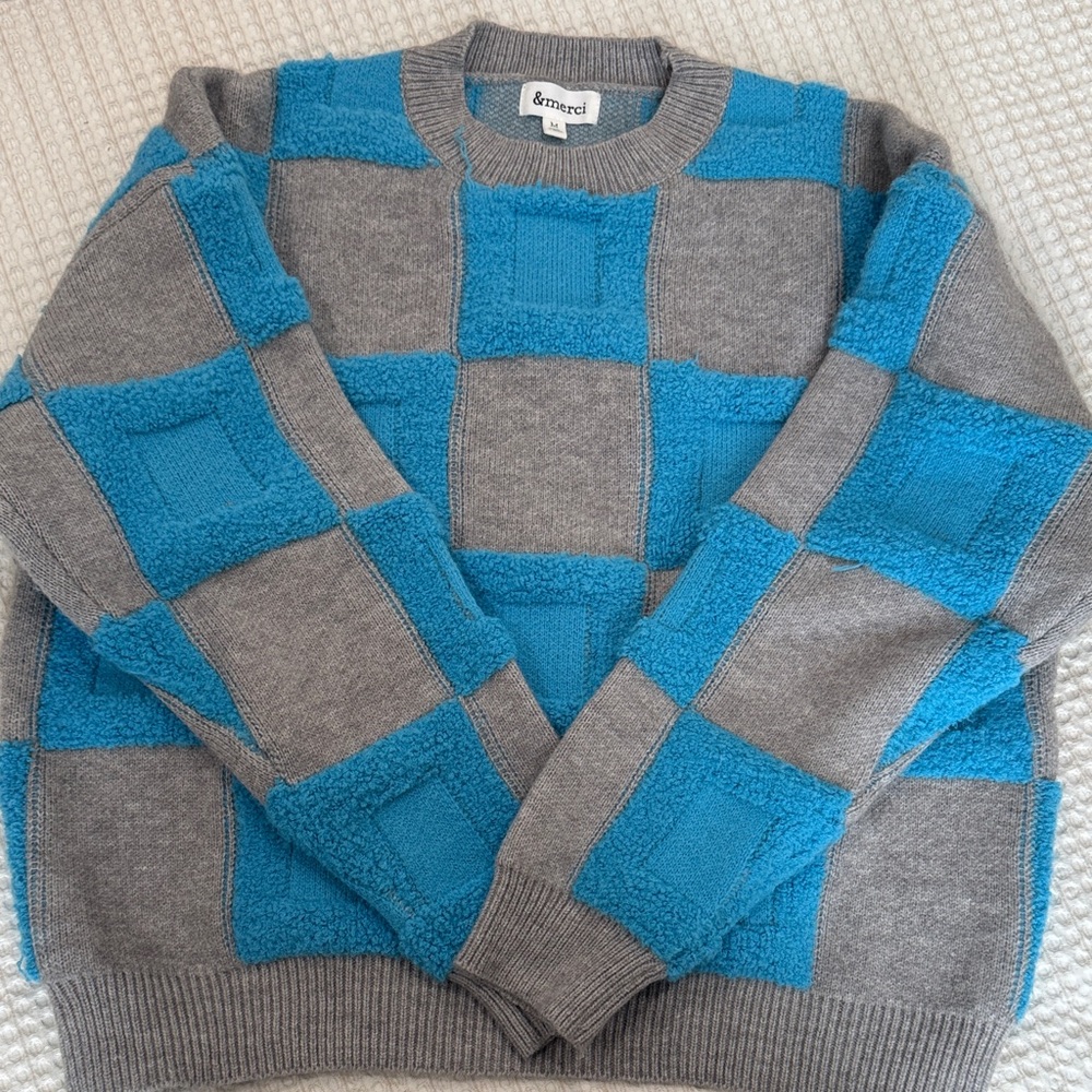 Women’s Gray and Blue Checkered Crewneck Sweate